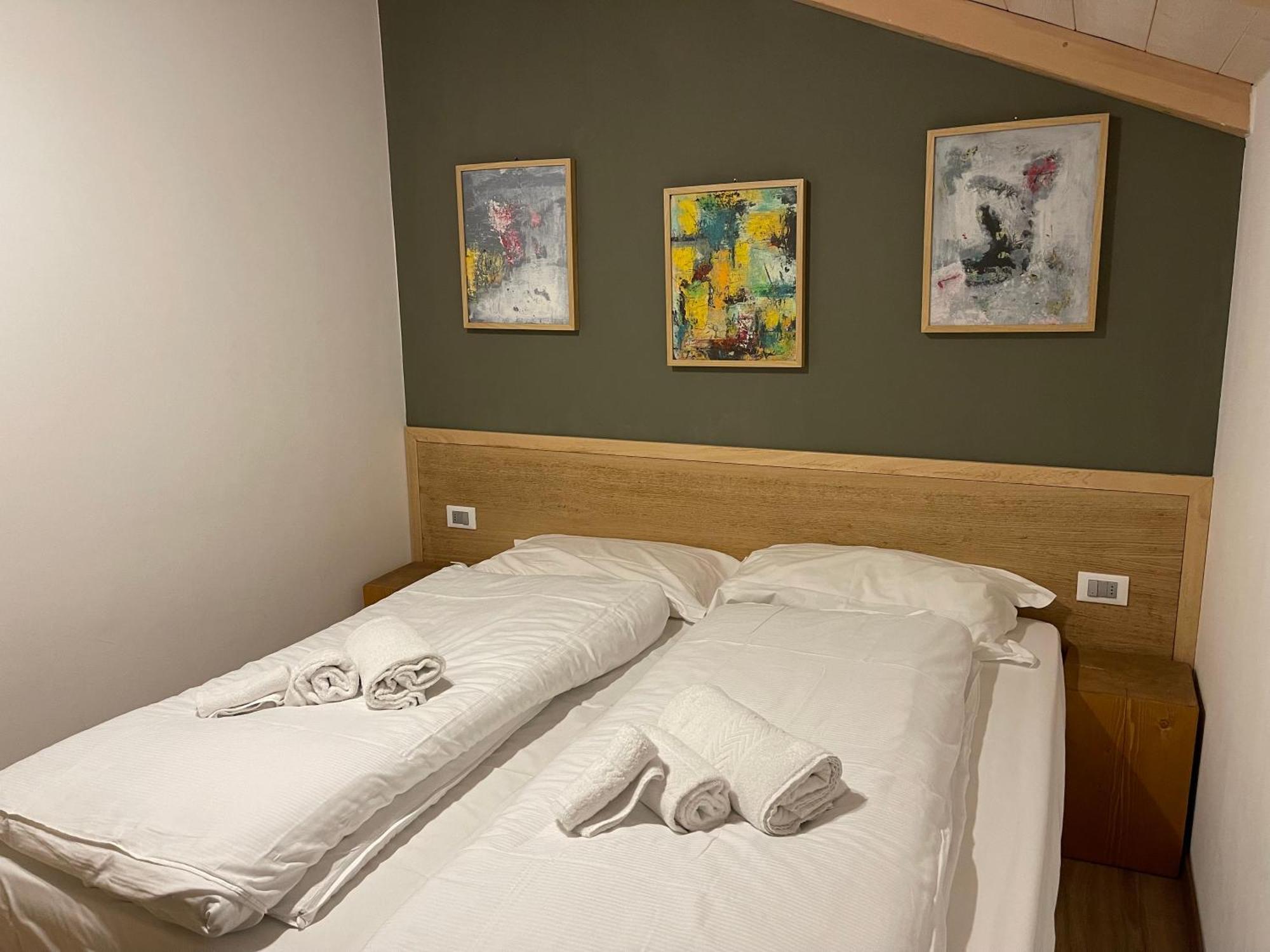 Mansarda Ciliegio Cavalese Apartment Bagian luar foto